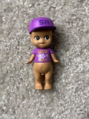 Sonny Angel Rare Kailua Beach Purple Hawaii Series Tan Vinyl Figure NWOB